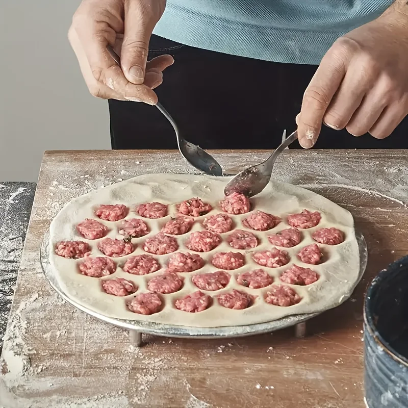 Kitchen Gadgets Dumpling Maker - Outil pour faire des raviolis en